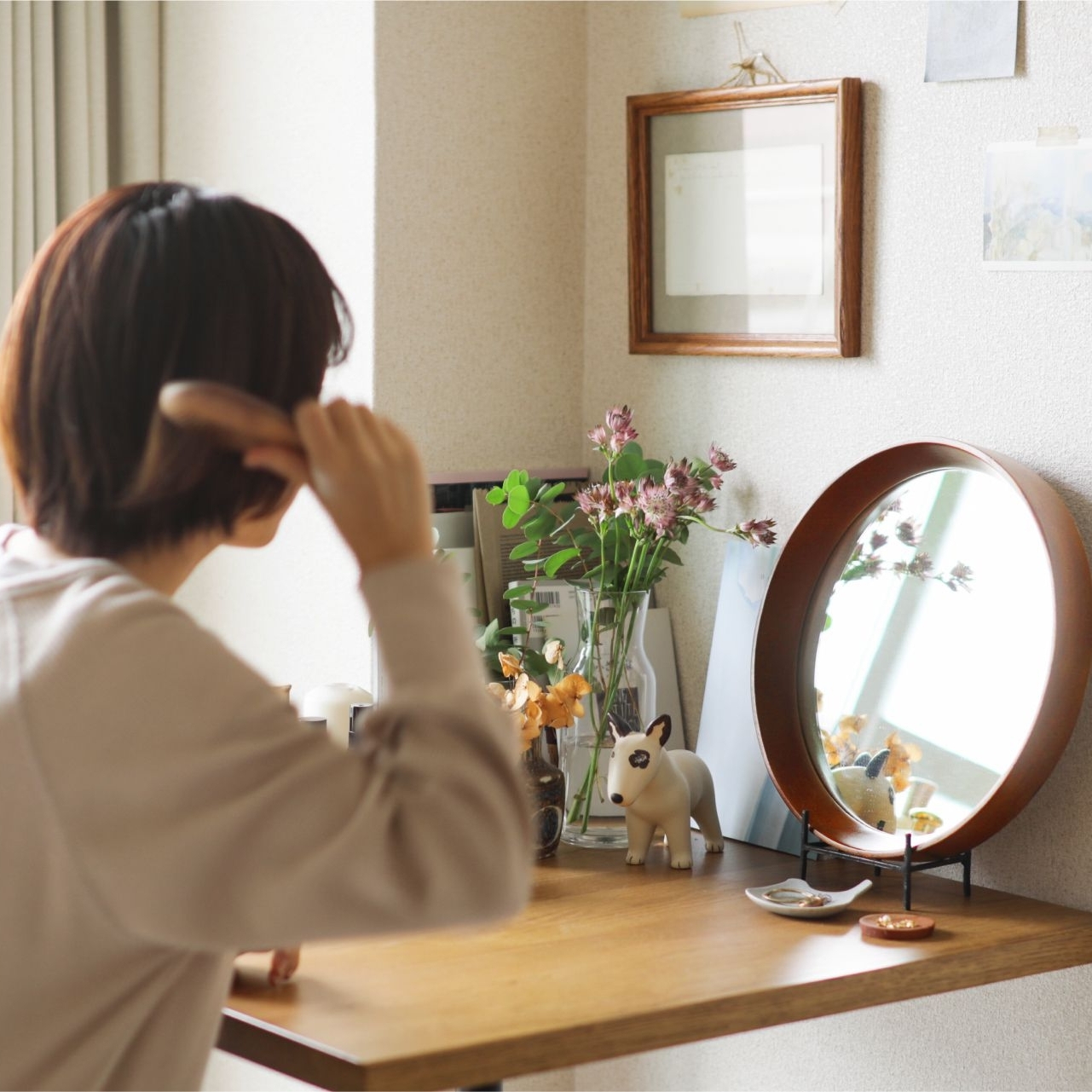 ☆プレミアム　スタイリッシュなデザイン　円形　ミラー　鏡 ☆プレミアムスタイリッシュなデザイン円形ミラー鏡