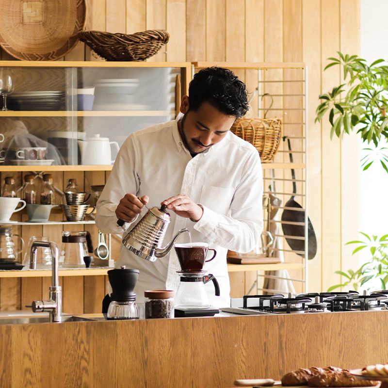 動画コーヒーマイスターが教える！おいしいコーヒーの淹れ方 ｜家具・インテリア ReCENO（リセノ）