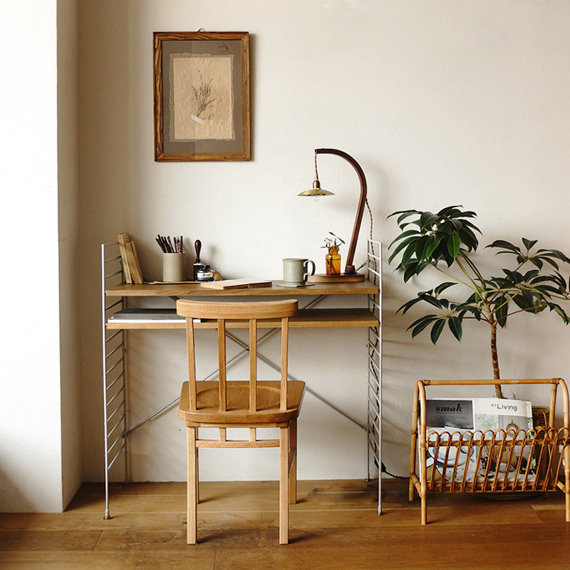 ユニットシェルフ R.U.Sでつくるデスクの魅力をご紹介します ｜家具