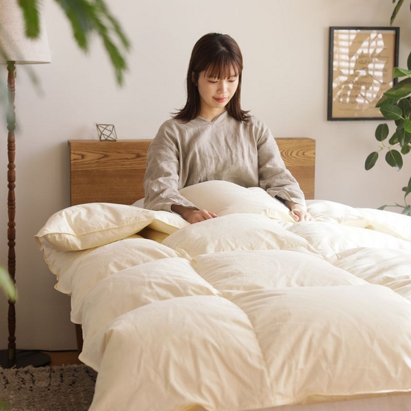羽毛布団って洗わなくていいの？　正しいお手入れについてご紹介