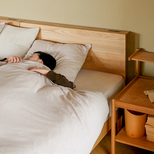 【わたしの愛用品】控えめなヘリンボーン柄がちょうどいい。寝室に取り入れやすい寝具カバー