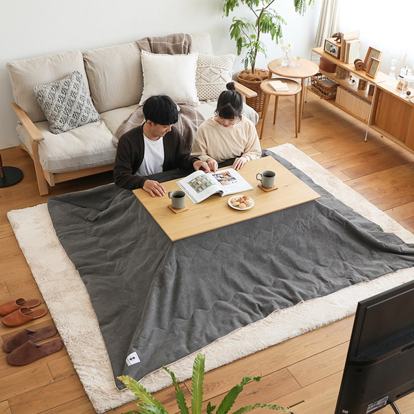 こたつの大きさに合う布団・ラグとは？　失敗しない選び方をご紹介します。