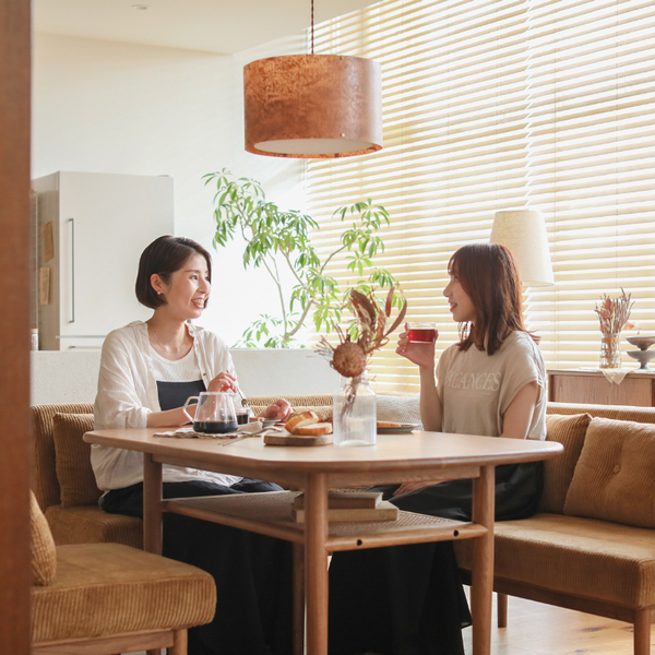 【動画】コーディネートレッスン69｜木の温もりを感じる二人暮らしのダイニング