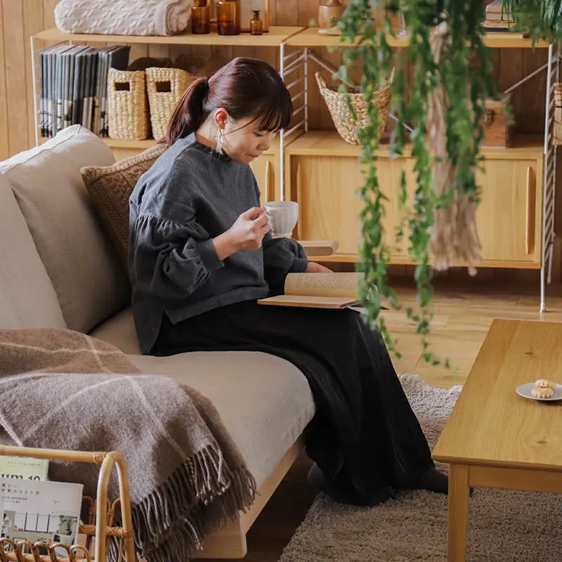 信楽焼傘立て  白花小紋 高さ４７cm 信楽焼傘立て 白花小紋 高さ47cm 白透かし扇型傘立 （信楽焼き・