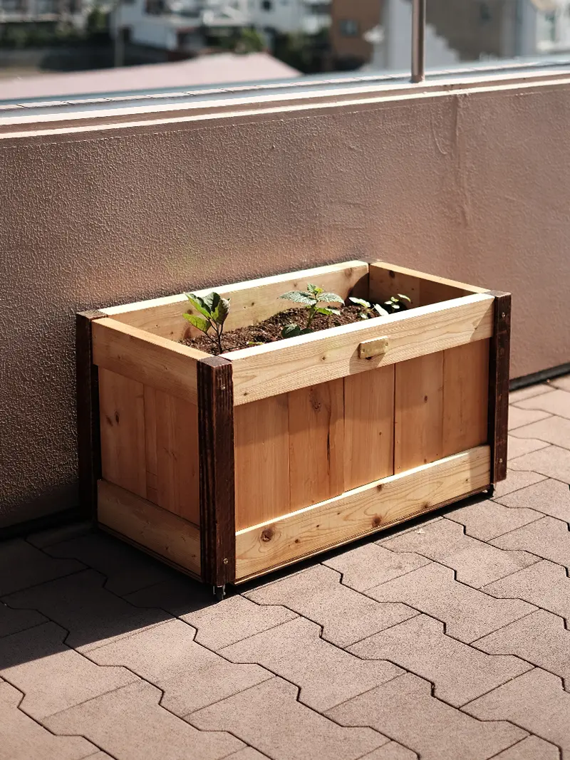 My DIY HOME -おうち時間に家庭菜園を味わいある木製プランターをDIY！ ｜家具・インテリア Re:CENO（リセノ）