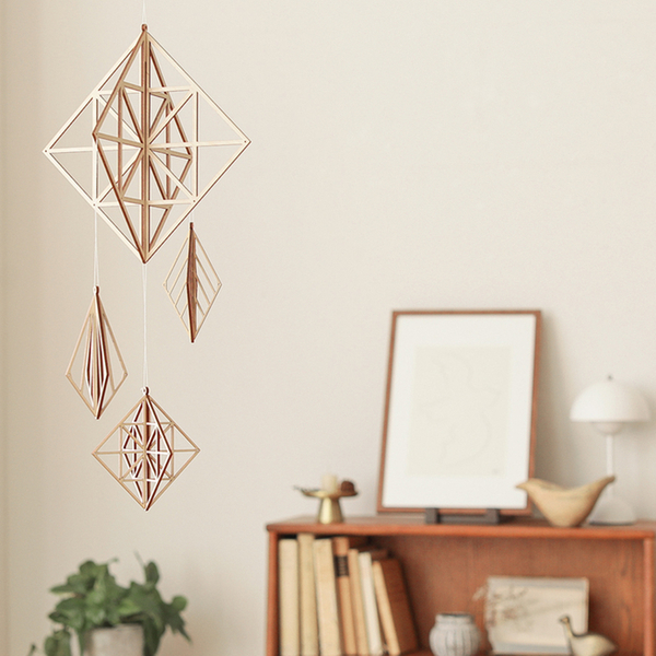 北欧生まれのおしゃれなモビール。魅力やおすすめ３選をご紹介