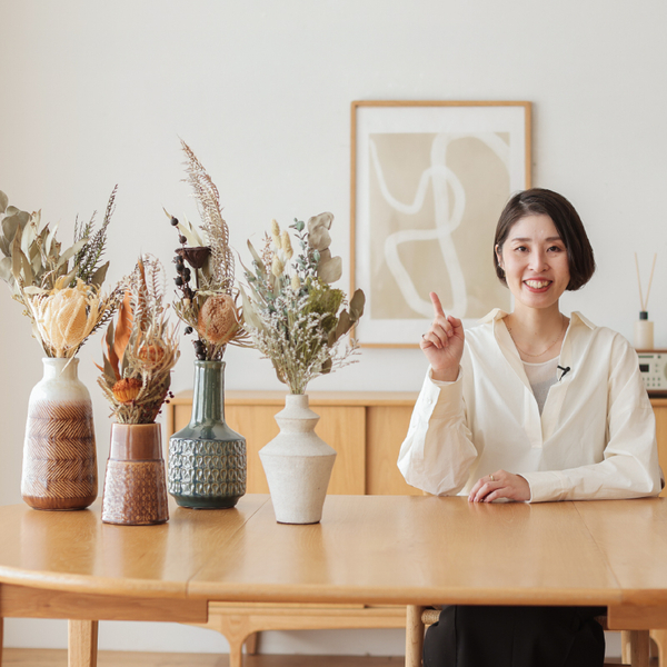 【動画】バイヤーズセレクト｜第1回 オリジナルのドライフラワーセットの魅力を解説