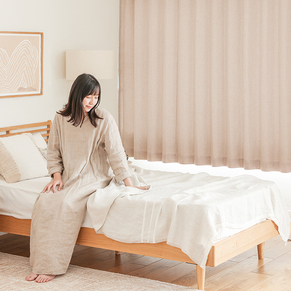 寝室に遮光カーテンがおすすめな理由とは？睡眠の質を高める選び方も解説します。