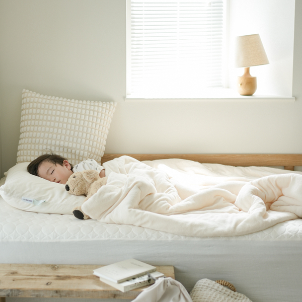 【わたしの愛用品】夏の寝具迷子を卒業。 わが家の夏は、さらコットと。