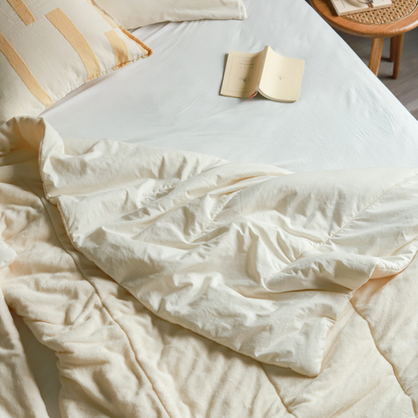 【わたしの愛用品】敏感肌にも、暑がりにも。コットン100%の「冷感寝具」