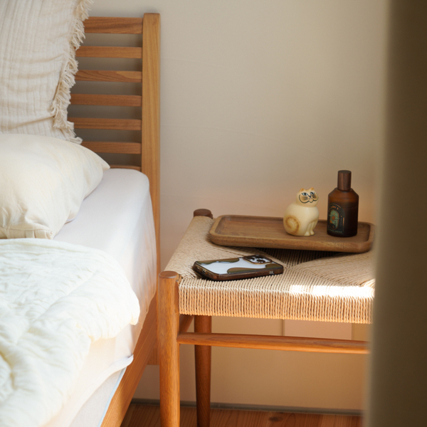 置くだけで整う。スツールでつくる余白のある暮らしをご紹介します。