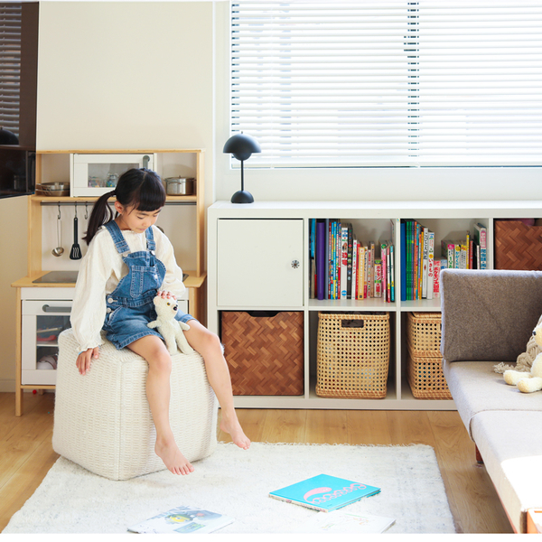 【わたしの愛用品】子どもも大人も快適・ごきげんに。プフで叶える6畳リビングのくつろぎ空間