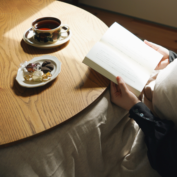 【わたしの愛用品】冬のお家時間を楽しみたくて。 4.5畳の書斎にこたつをお迎えしました。