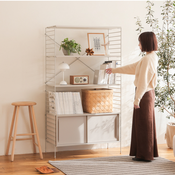 オープンシェルフのおしゃれな飾り方！　美しく収納するための「6つのセオリー」