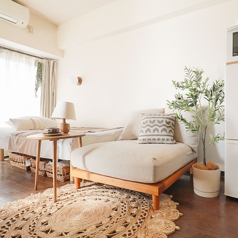 わたしの愛用品-6.5畳でもソファーAGRAが置けた。コンパクトなお部屋で叶えたくつろぎの居場所 ｜家具・インテリア Re:CENO（リセノ）