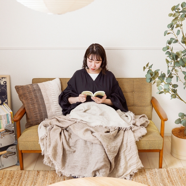 【わたしの愛用品】梅雨から夏を心地よく過ごすために 私が「リネン＆コットンブランケット lineveil」をお迎えした理由。