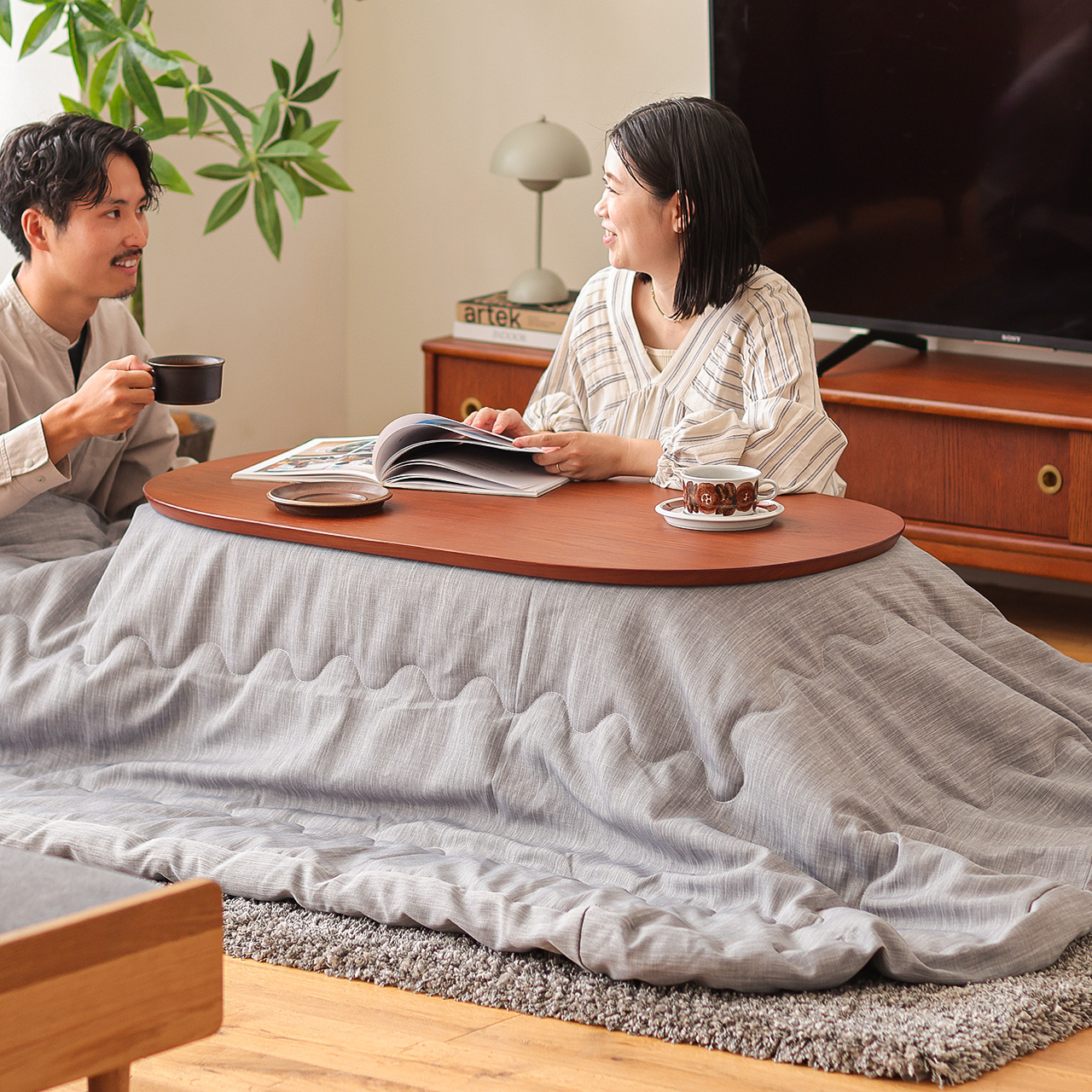 リバーシブルこたつ布団 muna オーバルタイプ ｜家具・インテリア通販