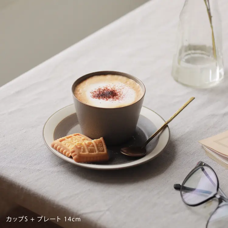 カップアンドソーサー.webp