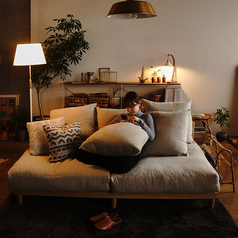 東京店スタッフがおススメするRe:CENOオリジナルソファの快適な過ごし