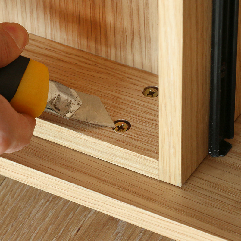 ネジの溝がつぶれて回せないときは 輪ゴムを使った外し方をご紹介します 家具 インテリア Re Ceno リセノ