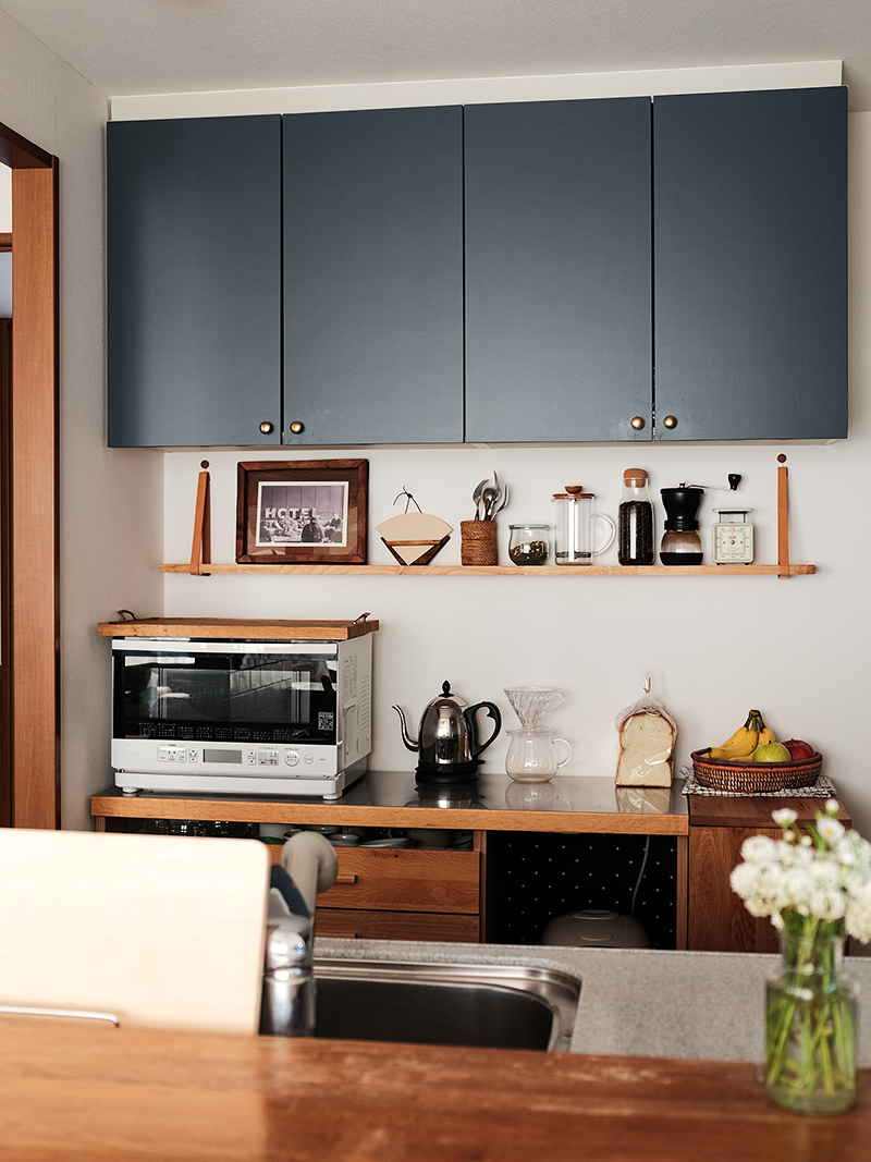 My Diy Home キッチン収納にひと工夫 出し入れが楽な壁掛け小棚をdiy 家具 インテリア Re Ceno リセノ