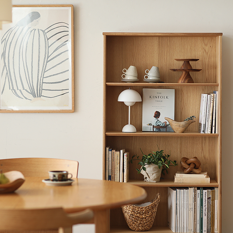siltabookshelf05.jpg