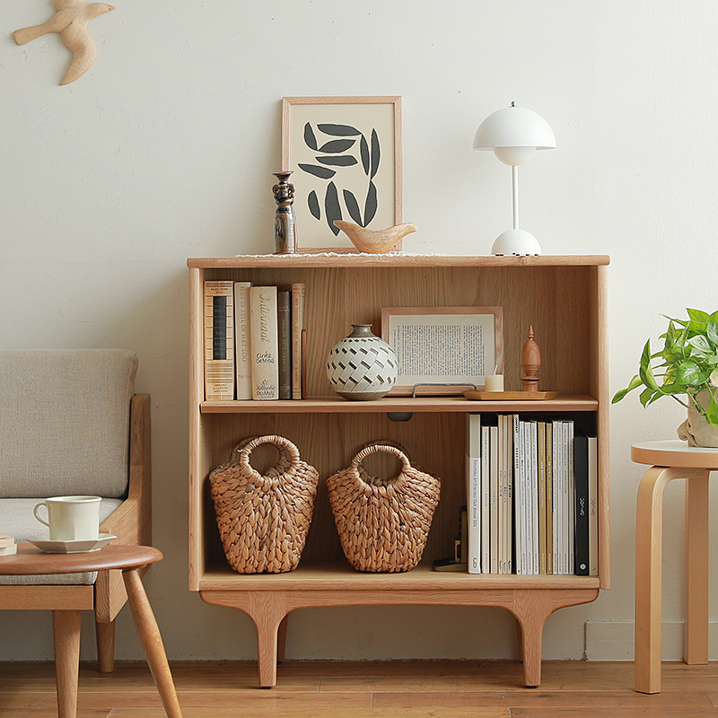 siltabookshelf11.jpg