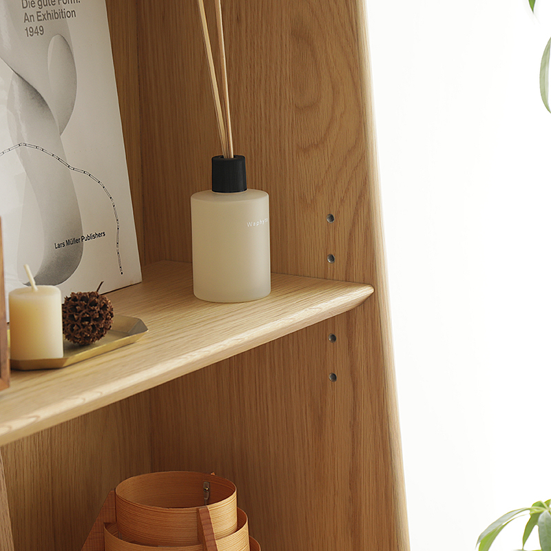 siltabookshelf16.jpg
