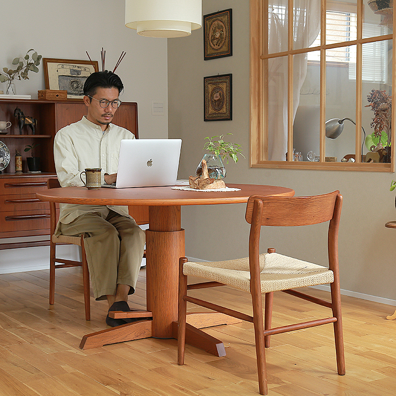 circlediningtable07.jpg