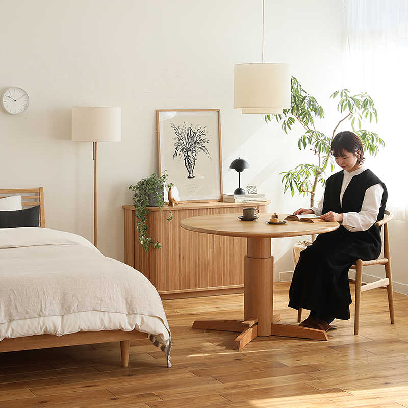 circlediningtable01.jpg