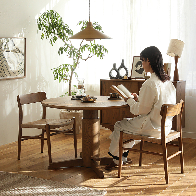 circlediningtable25.jpg