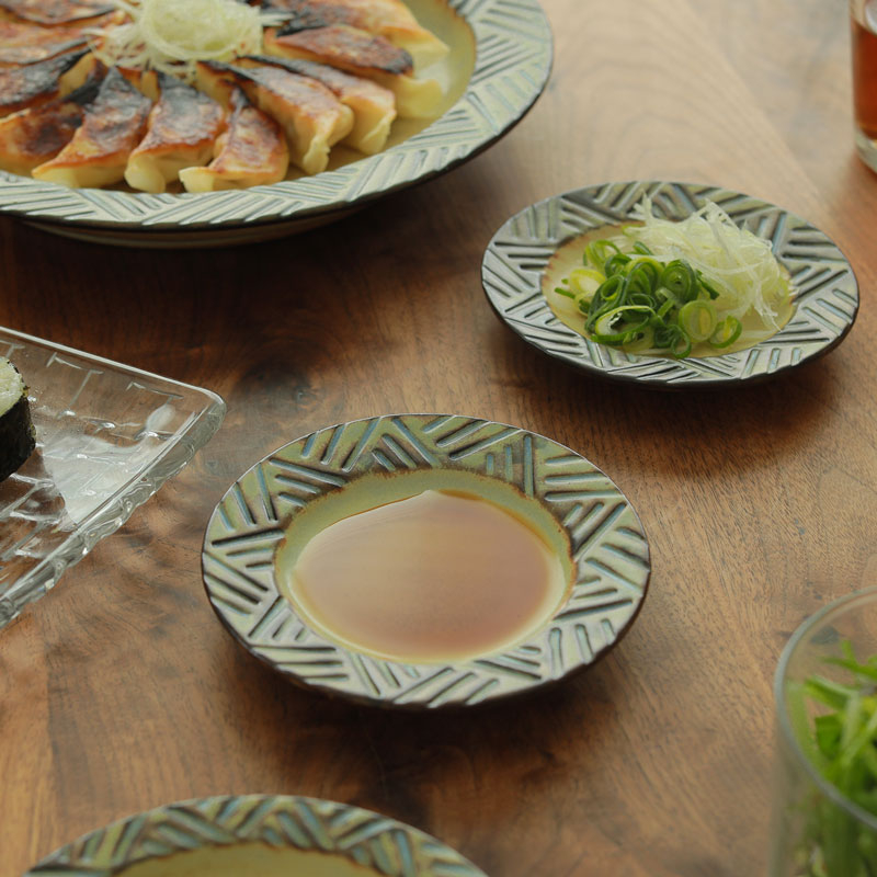 ★豆皿使い（餃子たれ）_247A5544.jpg
