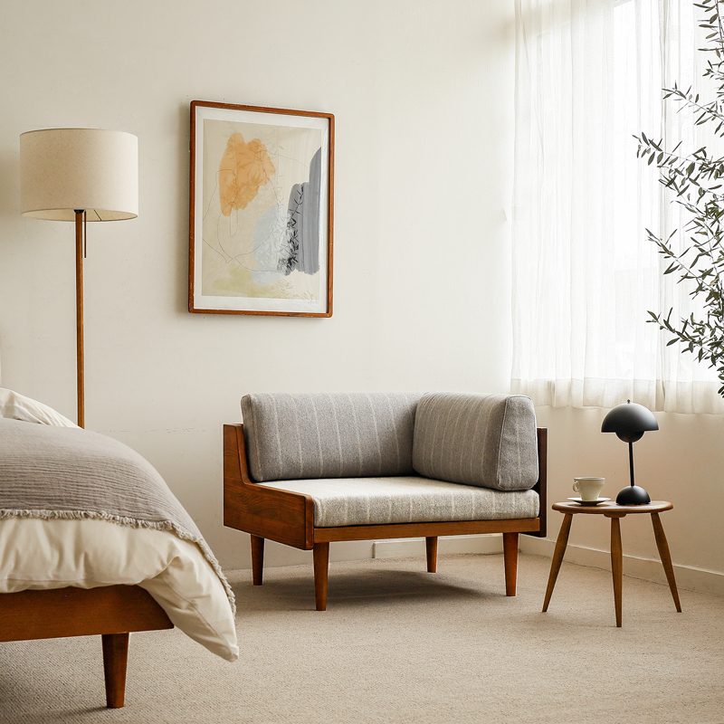 sofa_1_9.jpg