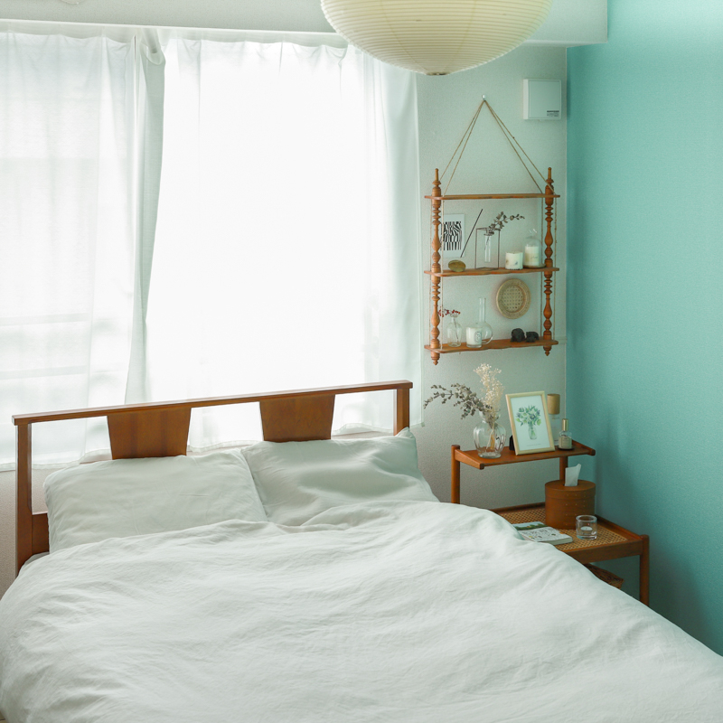 bedroom_rattan_side_table(6).jpg
