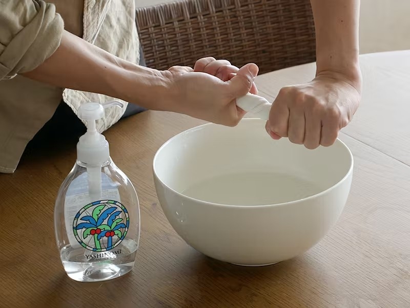 中性洗剤ふき取り.jpg