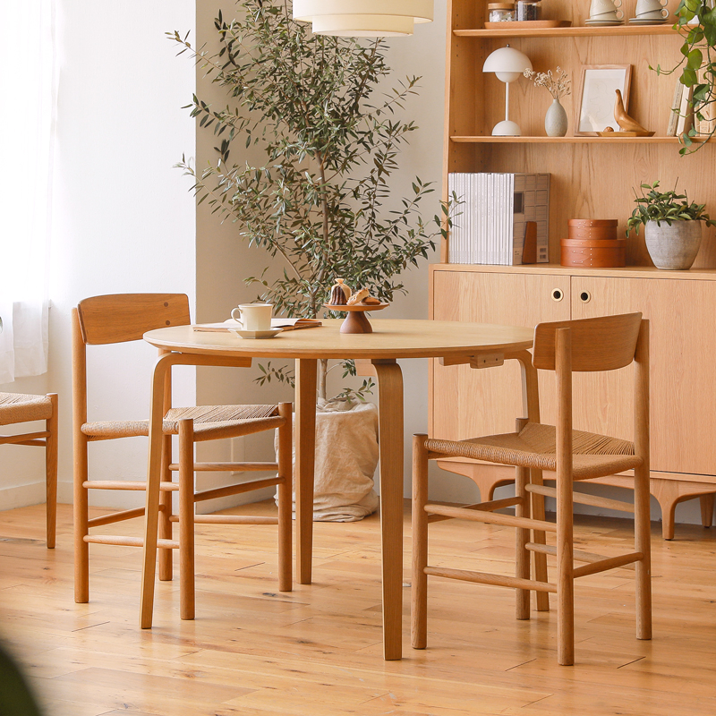 round_table_pros_cons (6).jpg