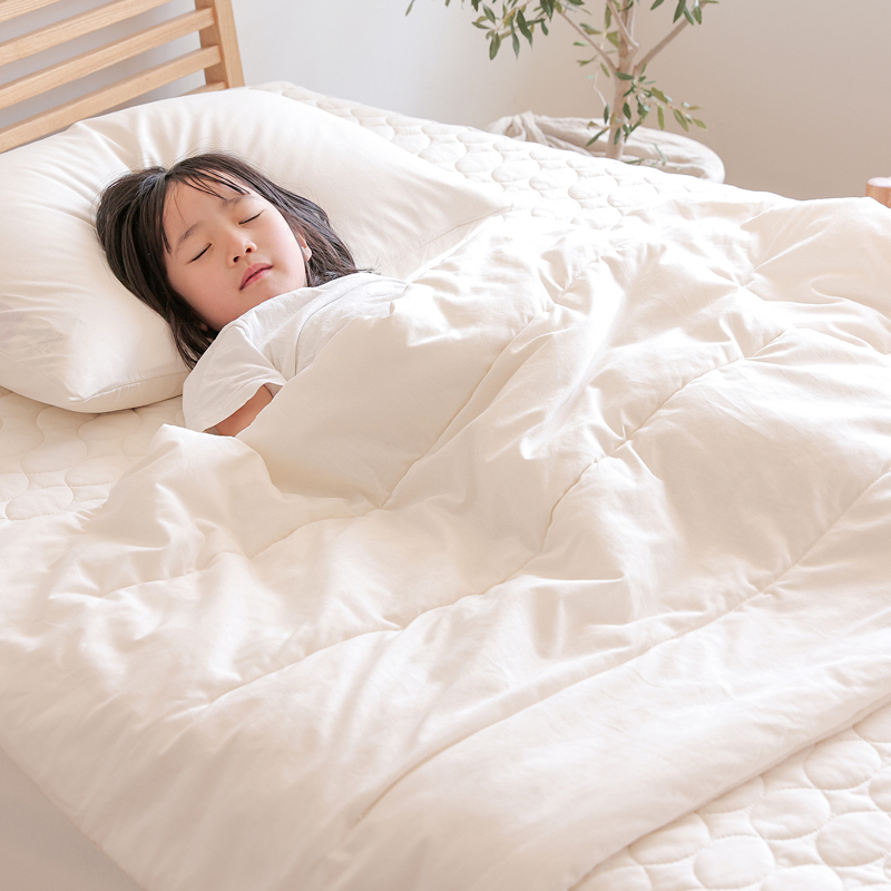 sleep_hot_night_tips18.jpg