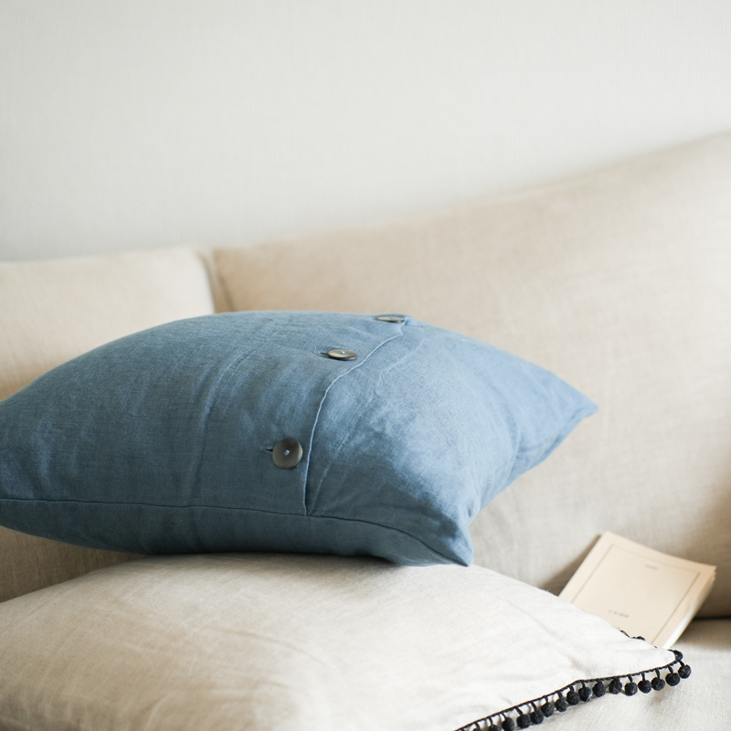 summer_sofa_blue_2.jpg
