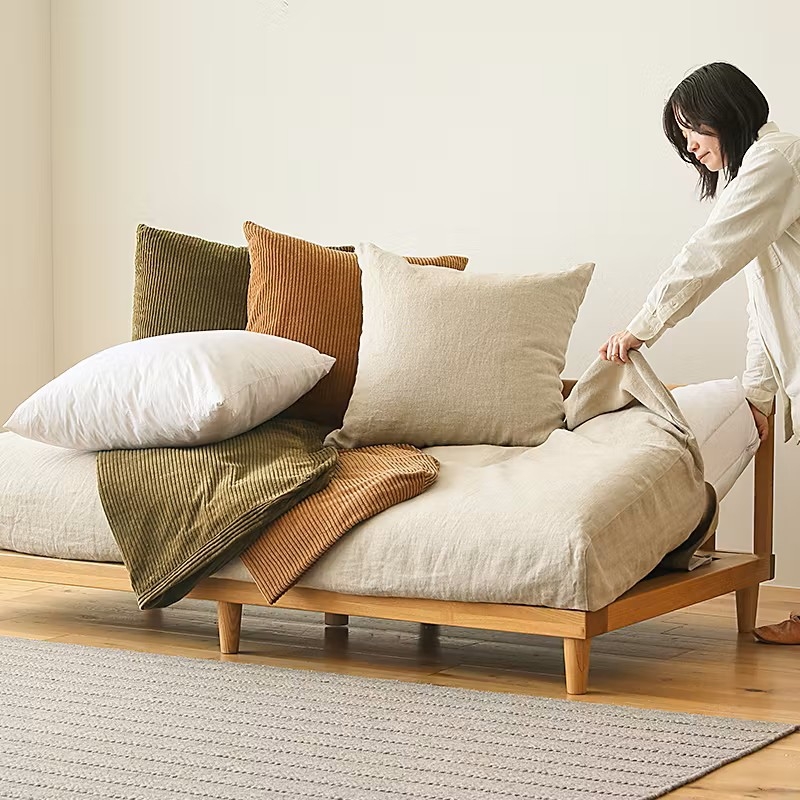 covering_sofa_merit23.jpeg