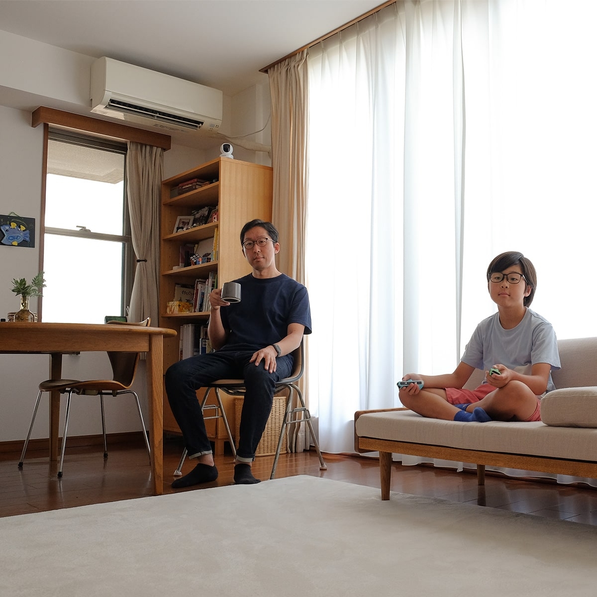 人入り引きカット、斜め-min.jpg