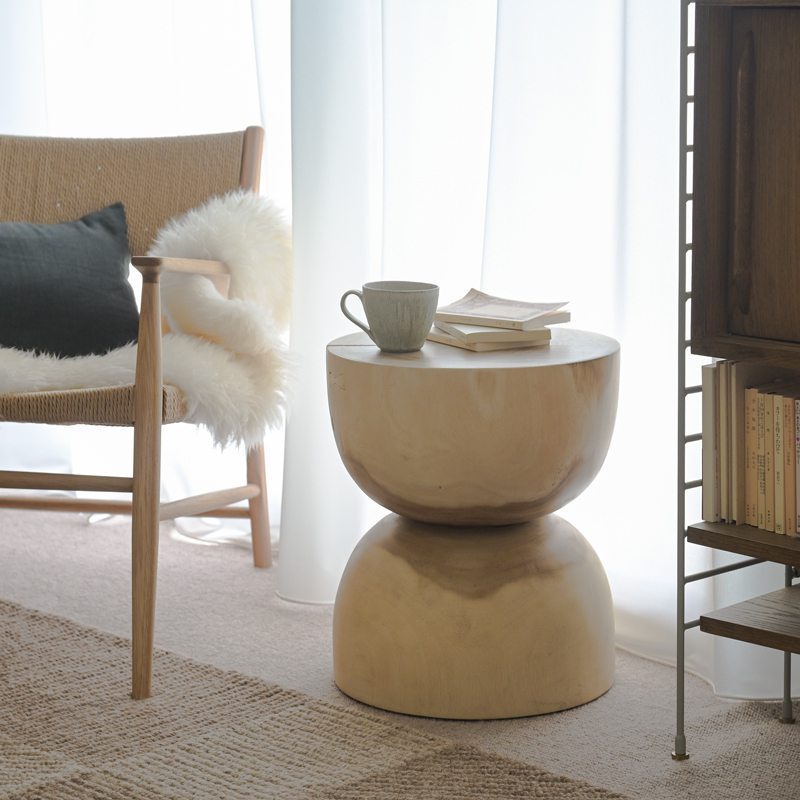 wood_stool_4.jpg
