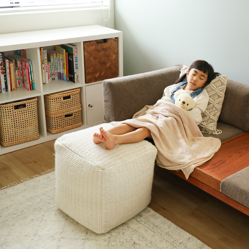 補正後★愛用品プフ子供寝る_IIMG_11909.jpg