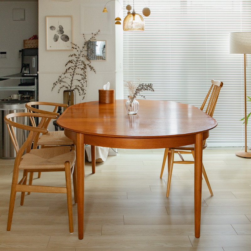 windsor_chair_dining_life_03.jpg