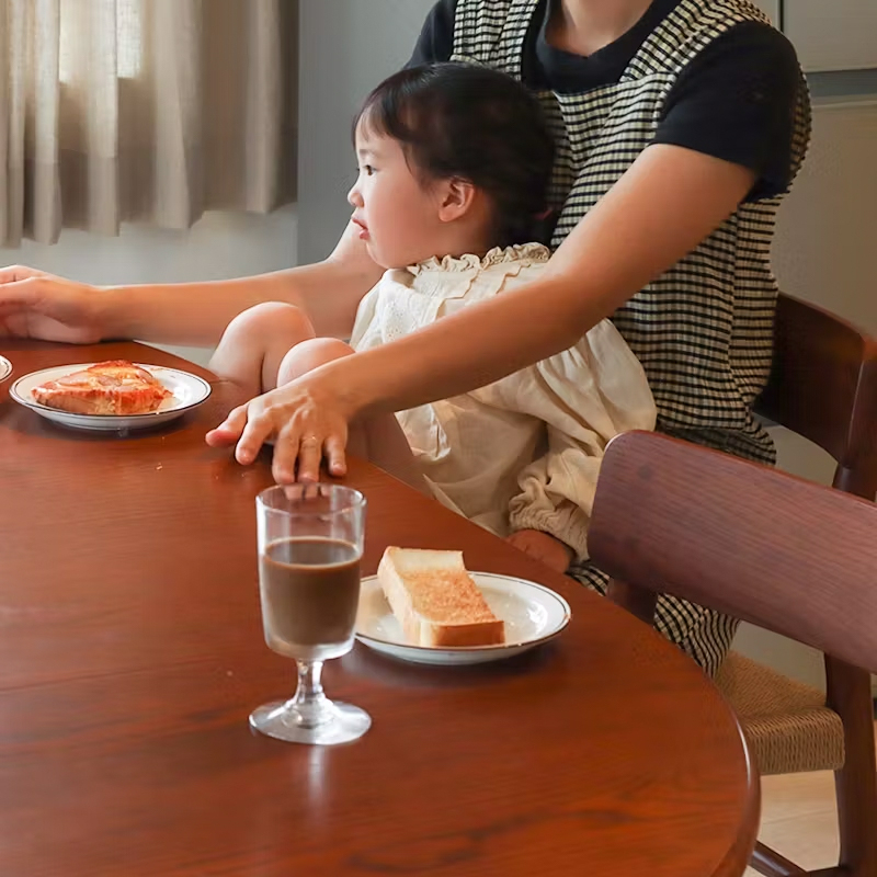 kids_friendly_furniture_tips (23).jpg