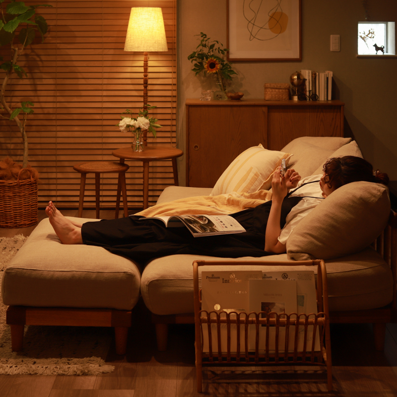 sofa_ottoman_interior5.jpg