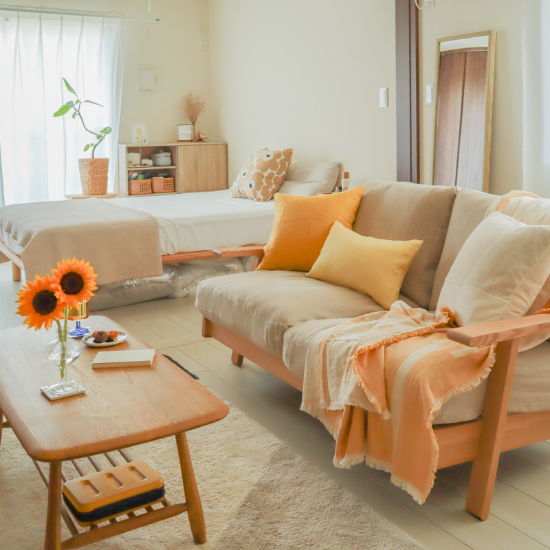 linen_cushion_yellow (2).jpg
