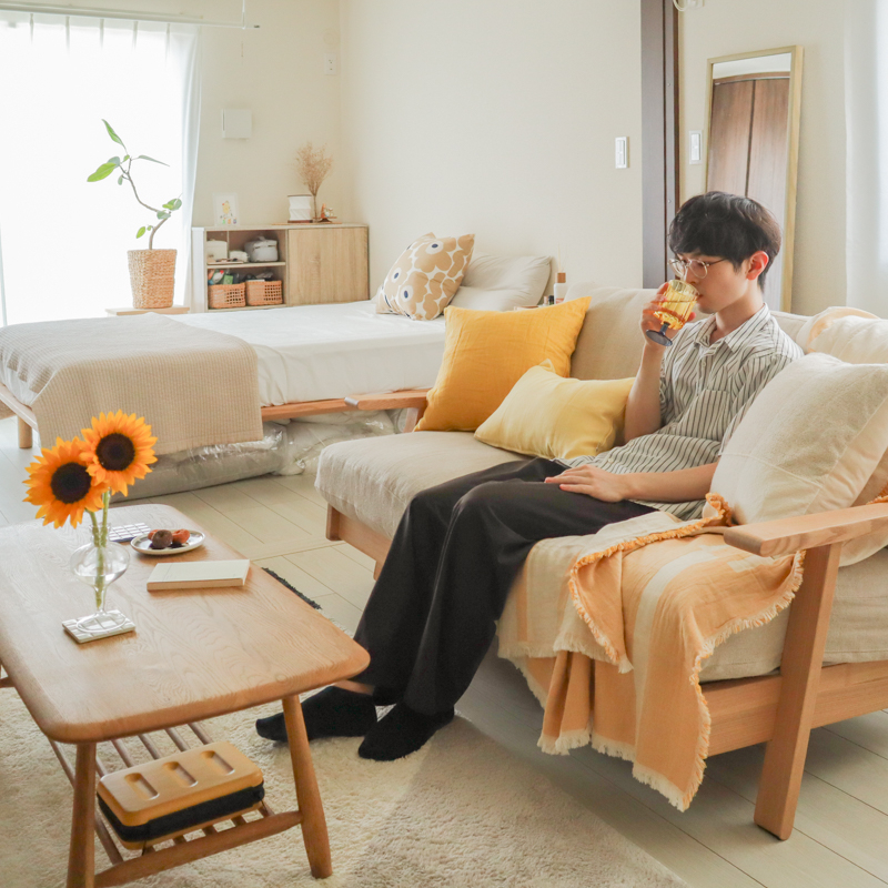 linen_cushion_yellow (3).jpg