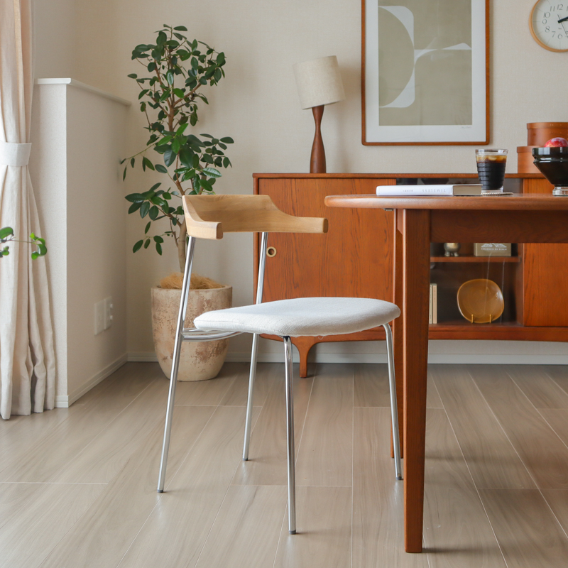 pair-diningchair-1.jpg