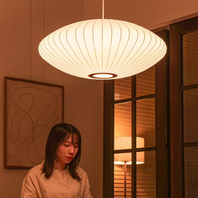 ★4-3_下部の開口部（Mサイズ）_NELSON-SAUCER-BUBBLE-PENDANT_1T9A2910.jpg