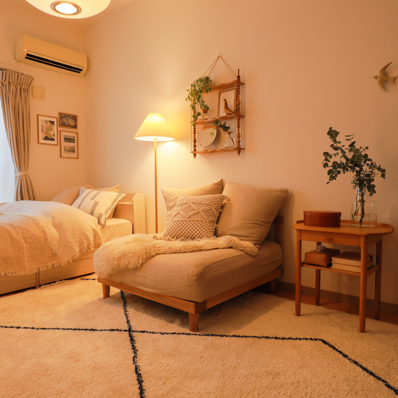 small_room_layout_ideas (4).jpg